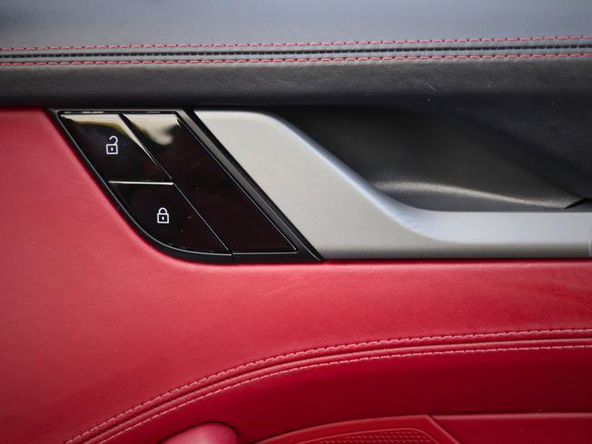PORSCHE 911 Photo 30