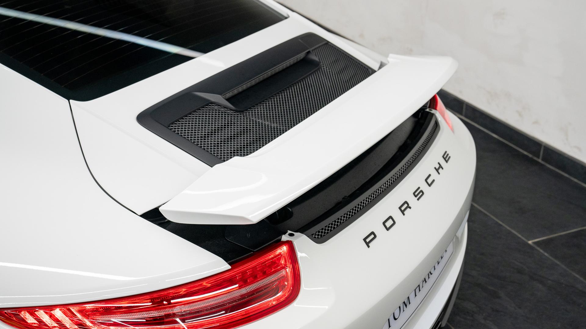 Porsche 911 Photo 2002c4fd-2109-4083-8450-902d17c8d0e3.jpg