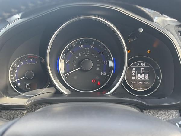 Honda Jazz Photo 2