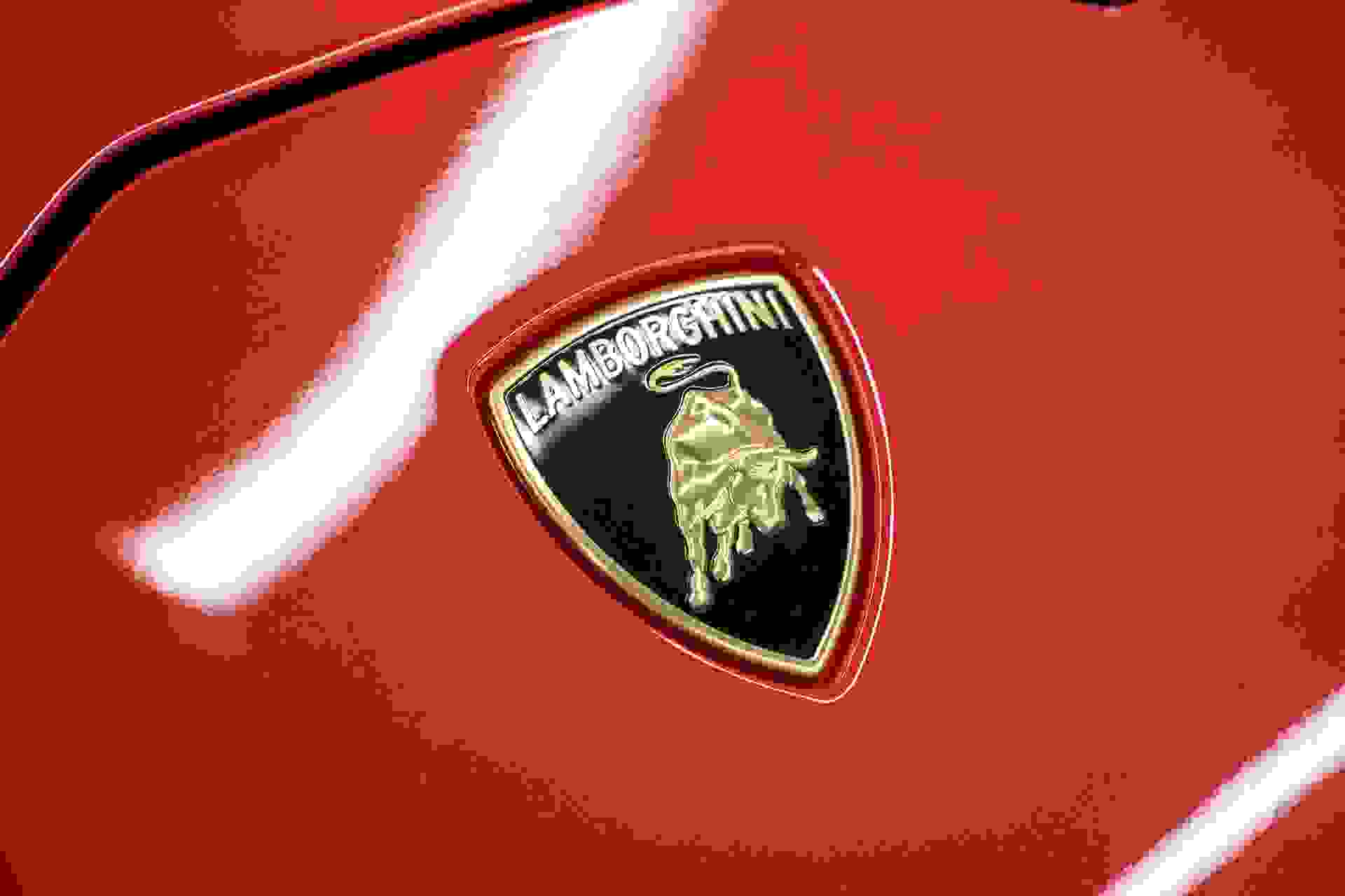 Lamborghini HURACAN Photo 201eaae9-7876-40e7-9455-aa7d39ac68b1.jpg