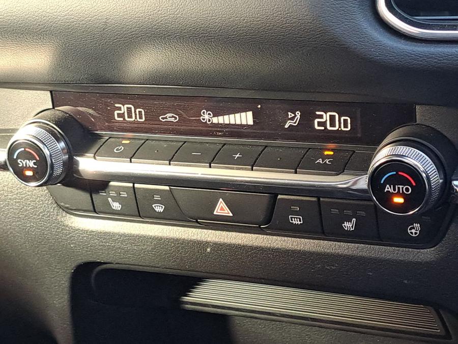 Mazda CX-30 Photo 201f7a22-dda8-4b37-8cb8-c54a23043d44.jpg