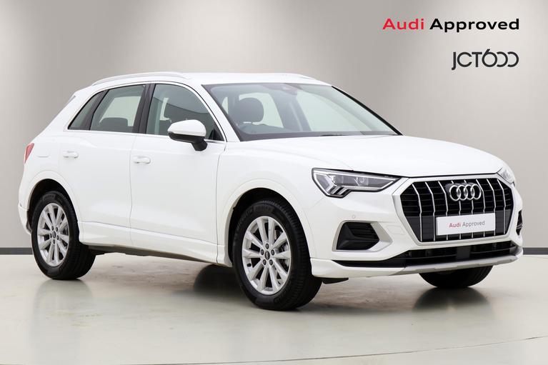 Used 2022 AUDI Q3 1.5 TFSI CoD 35 Sport SUV 5dr Petrol S Tronic Euro 6 (s/s) (150 ps) White at JCT600