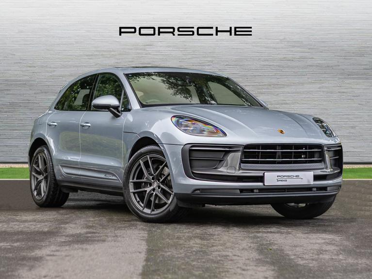 Used 2024 PORSCHE Macan 2.0T T SUV 5dr Petrol PDK 4WD Euro 6 (s/s) (265 ps) Silver at JCT600