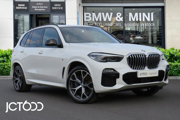 Used 2019 BMW X5 30d M Sport SUV XDrive Alpine White at JCT600