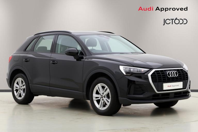 Used 2022 AUDI Q3 1.5 TFSI CoD 35 Technik SUV 5dr Petrol Manual Euro 6 (s/s) (150 ps) Black at JCT600