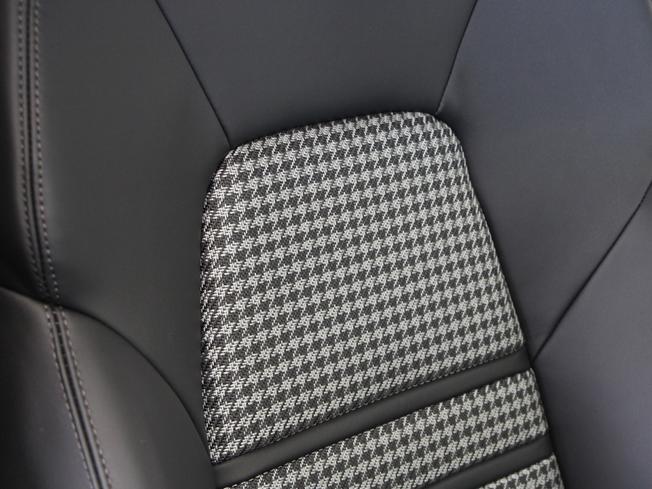 PORSCHE Cayenne Photo 14