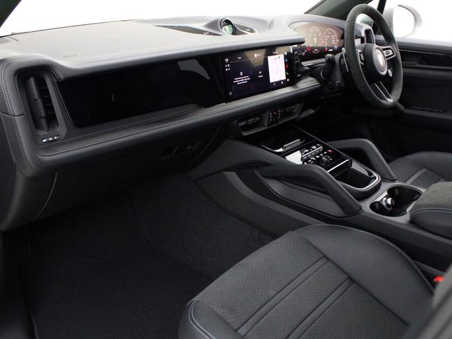 PORSCHE Cayenne Photo 27