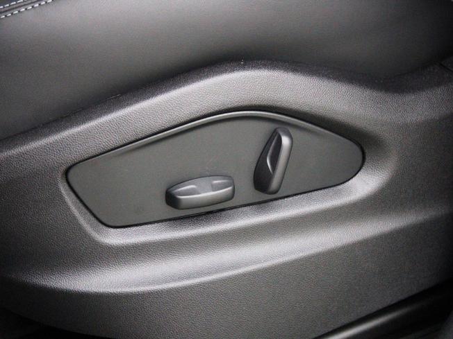 PORSCHE Cayenne Photo 29