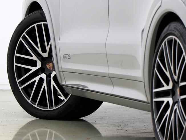 PORSCHE Cayenne Photo 50