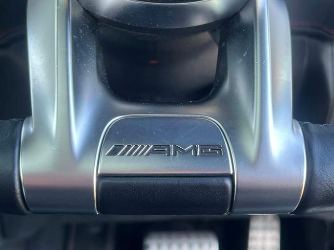 MERCEDES-BENZ G Class Photo 25
