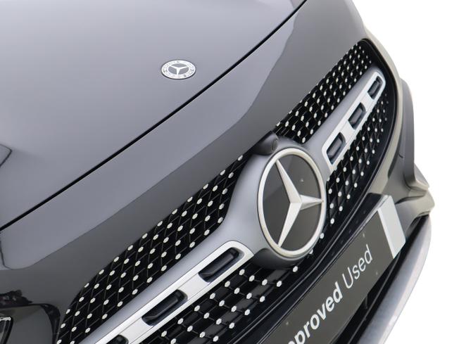 MERCEDES-BENZ GLA Photo 14