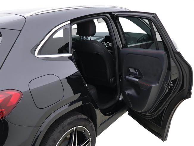 MERCEDES-BENZ GLA Photo 22