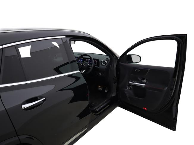 MERCEDES-BENZ GLA Photo 37