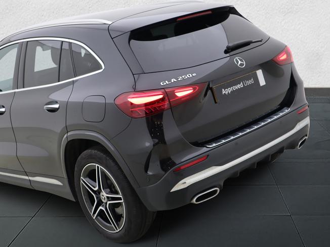 MERCEDES-BENZ GLA Photo 40