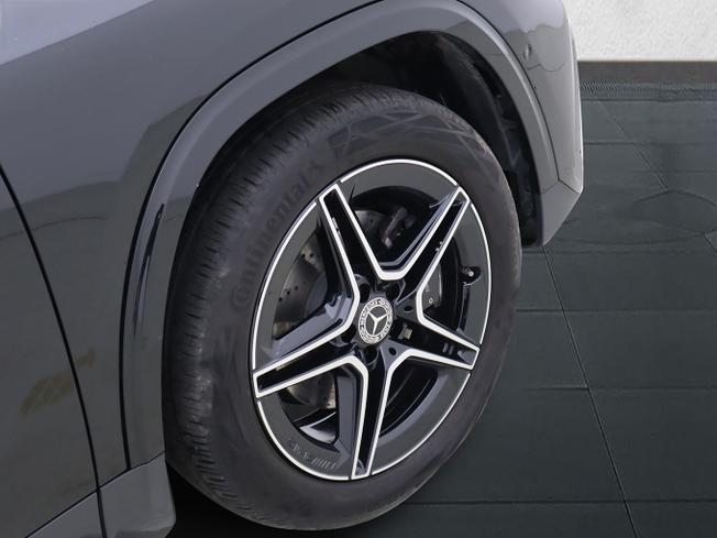 MERCEDES-BENZ GLA Photo 6