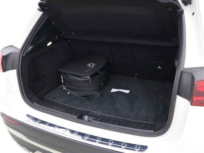Mercedes-Benz GLA Photo 9