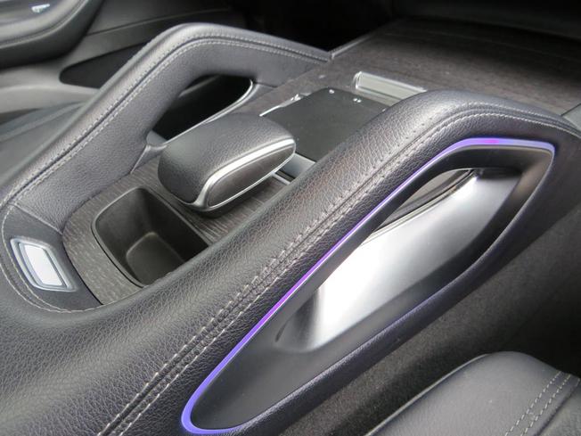 MERCEDES-BENZ GLE Photo 33