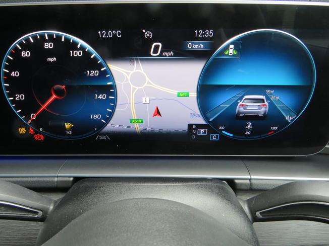 MERCEDES-BENZ GLE Photo 38