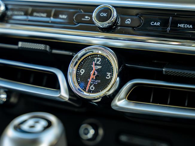 BENTLEY Flying Spur Photo 26
