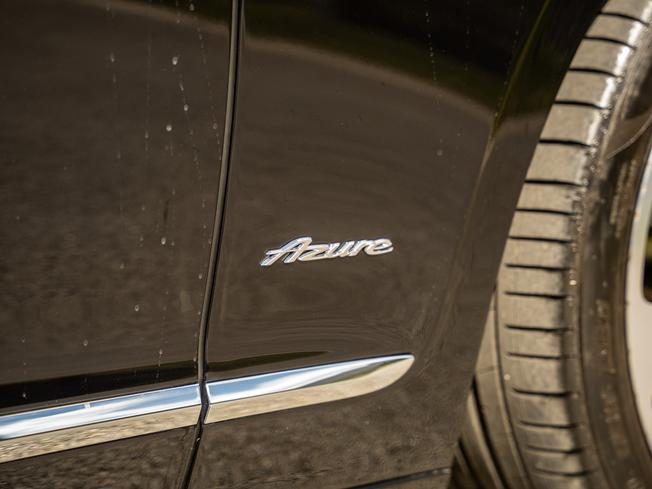 BENTLEY Flying Spur Photo 9