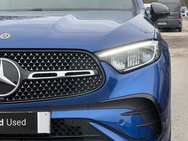 MERCEDES-BENZ Glc Photo 19