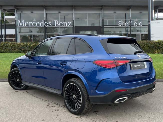 MERCEDES-BENZ Glc Photo 2