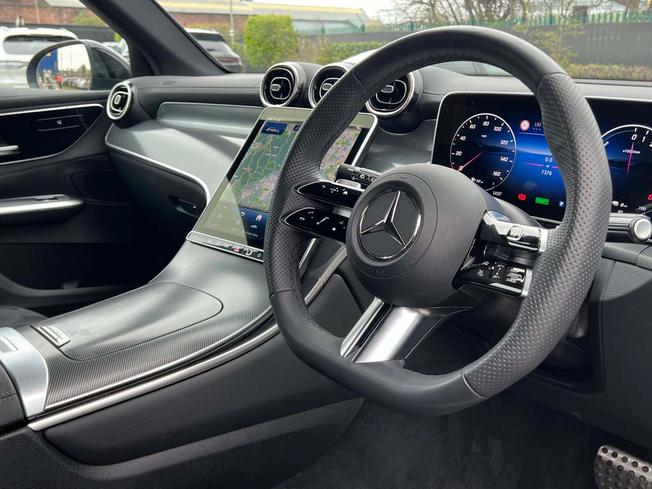 MERCEDES-BENZ Glc Photo 22