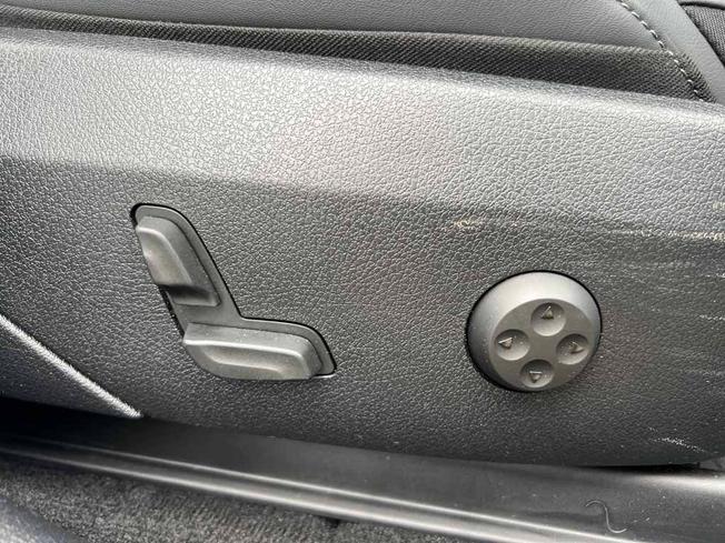 MERCEDES-BENZ Glc Photo 43