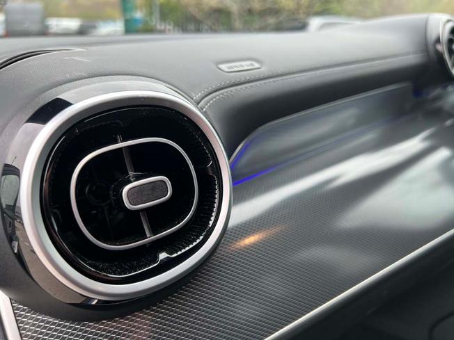 MERCEDES-BENZ Glc Photo 48