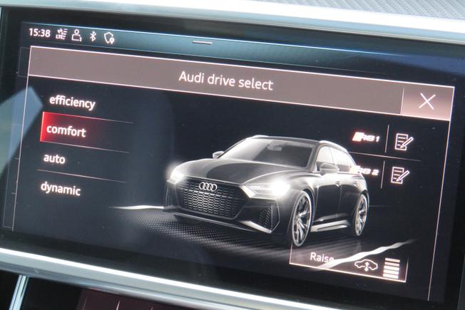 AUDI Rs6 Avant Photo 24