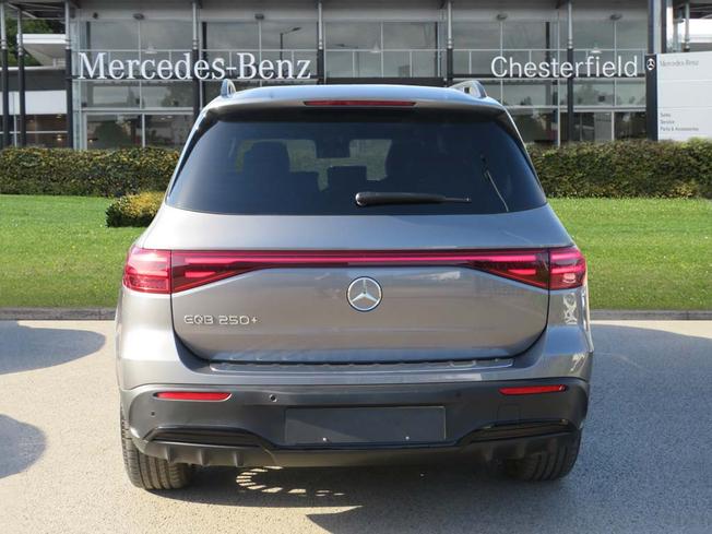 MERCEDES-BENZ Eqb Photo 11