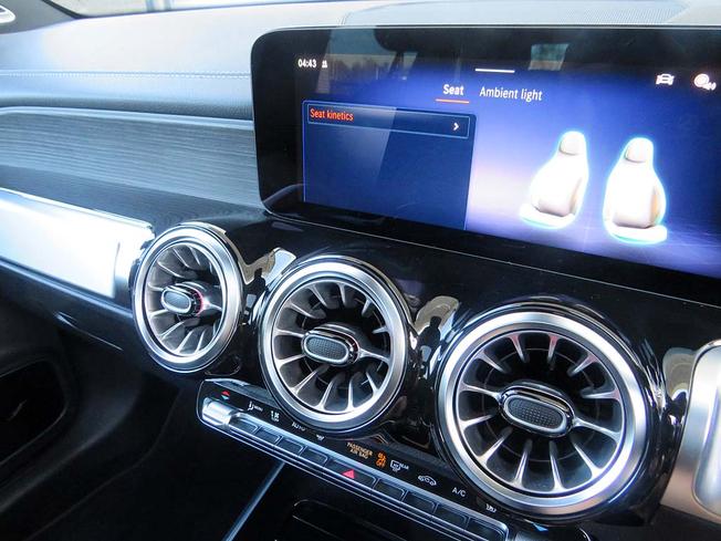 MERCEDES-BENZ Eqb Photo 39