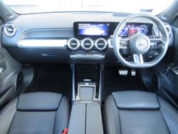 MERCEDES-BENZ Eqb Photo 5