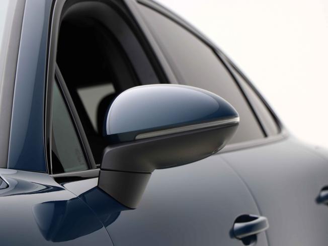 PORSCHE Cayenne Photo 16