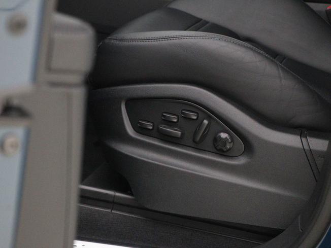 PORSCHE Cayenne Photo 26