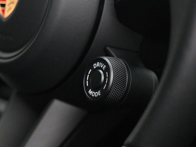 PORSCHE Cayenne Photo 34