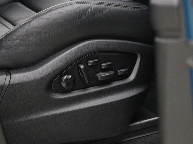 PORSCHE Cayenne Photo 35