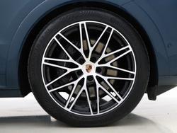 PORSCHE Cayenne Photo 4