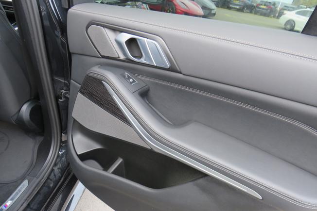BMW X5 Photo 13