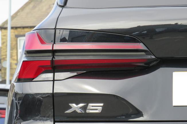 BMW X5 Photo 32