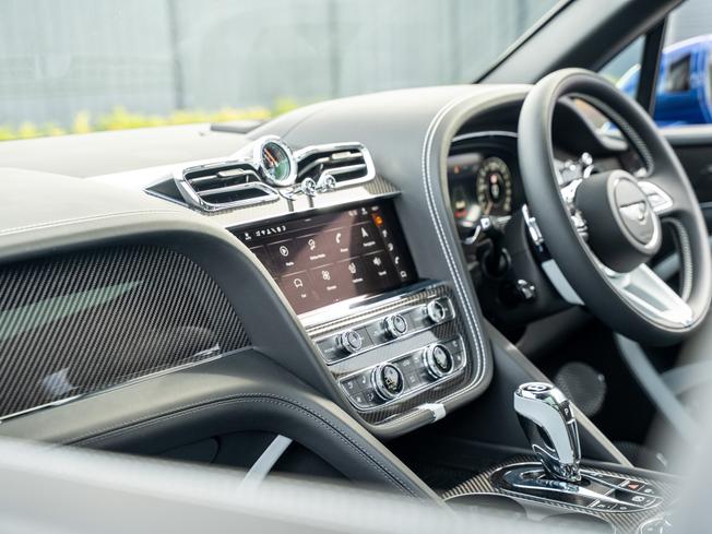 BENTLEY Bentayga Photo 12