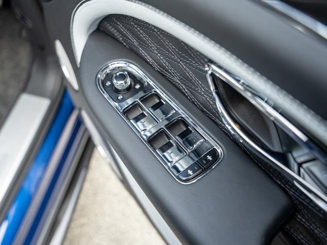 BENTLEY Bentayga Photo 34