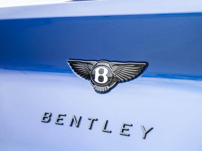 BENTLEY Bentayga Photo 41