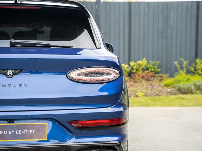BENTLEY Bentayga Photo 46