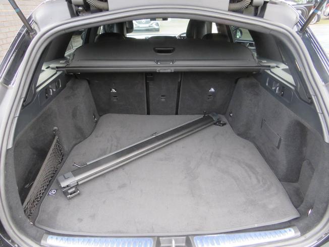 MERCEDES-BENZ C Class Photo 9