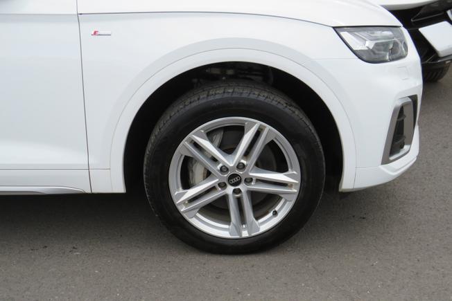 AUDI Q5 Photo 11