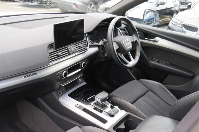AUDI Q5 Photo 12