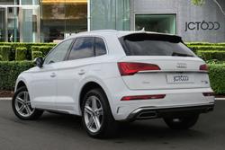 AUDI Q5 Photo 2