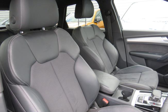 AUDI Q5 Photo 21