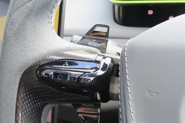 LOTUS Eletre Photo 22